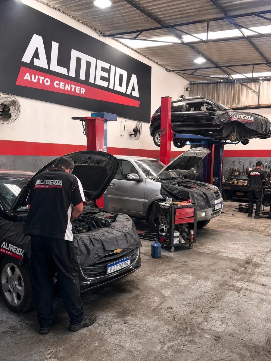 Serviço e estrutura do Almeida Auto Center
